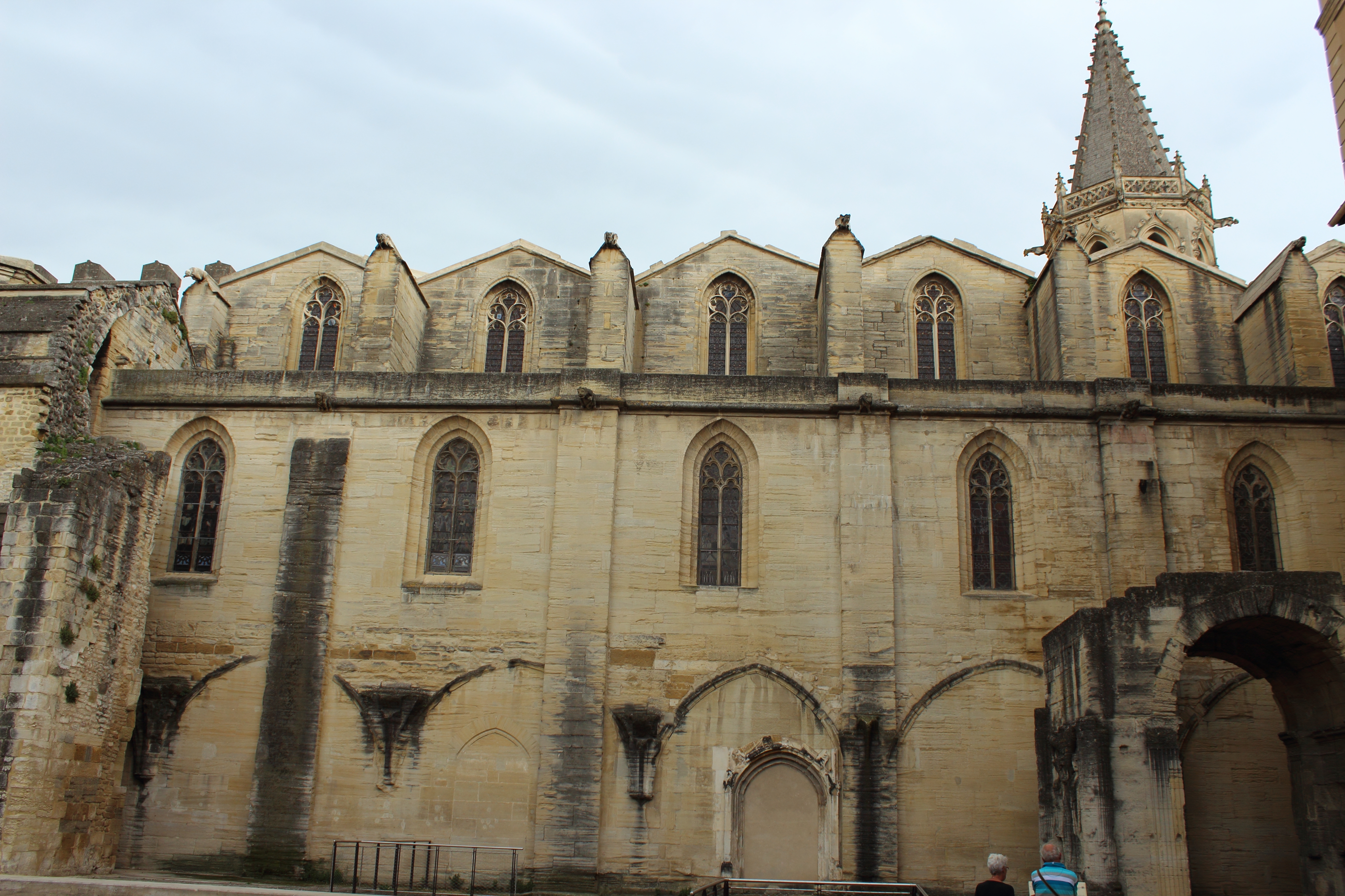 Visiting Provence: Carpentras, blog post by Aspasia S. Bissas, provence, france, carpentras, vaucluse, architecture, travel, travelling, french tourism, avignon, whimsy bower, history, photography, aspasiasbissas.com